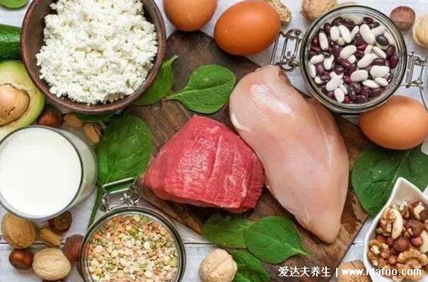 膽囊炎不能吃什么，5類食物會引發(fā)膽絞痛一定要忌口