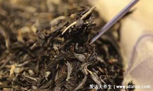 普洱茶屬于什么茶什么季節(jié)喝，存在爭議一年四季可飲用(功效不同) 